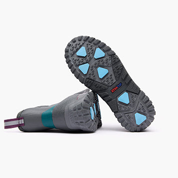 Women's Ice Fleece Lined Ankle Deck Boot - outsole