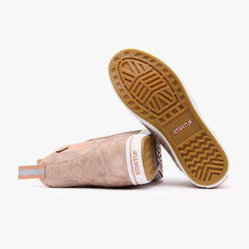 Women's 6 in Leather Ankle Deck Boot - outsole