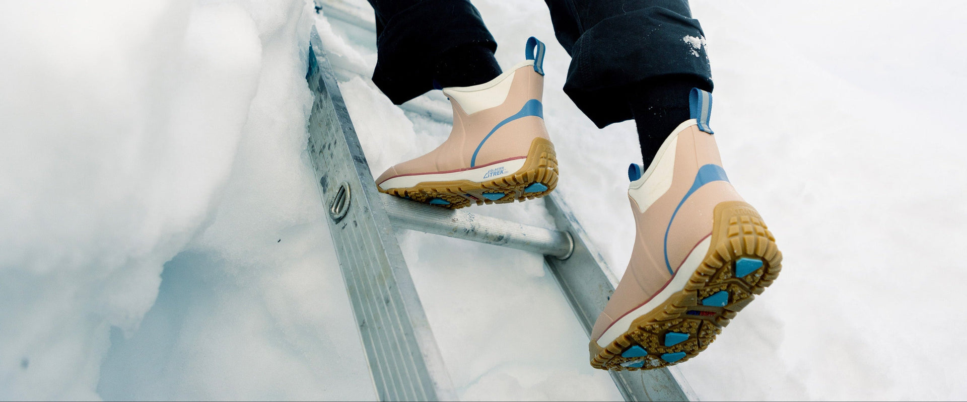 Ankle Deck Boot Ice