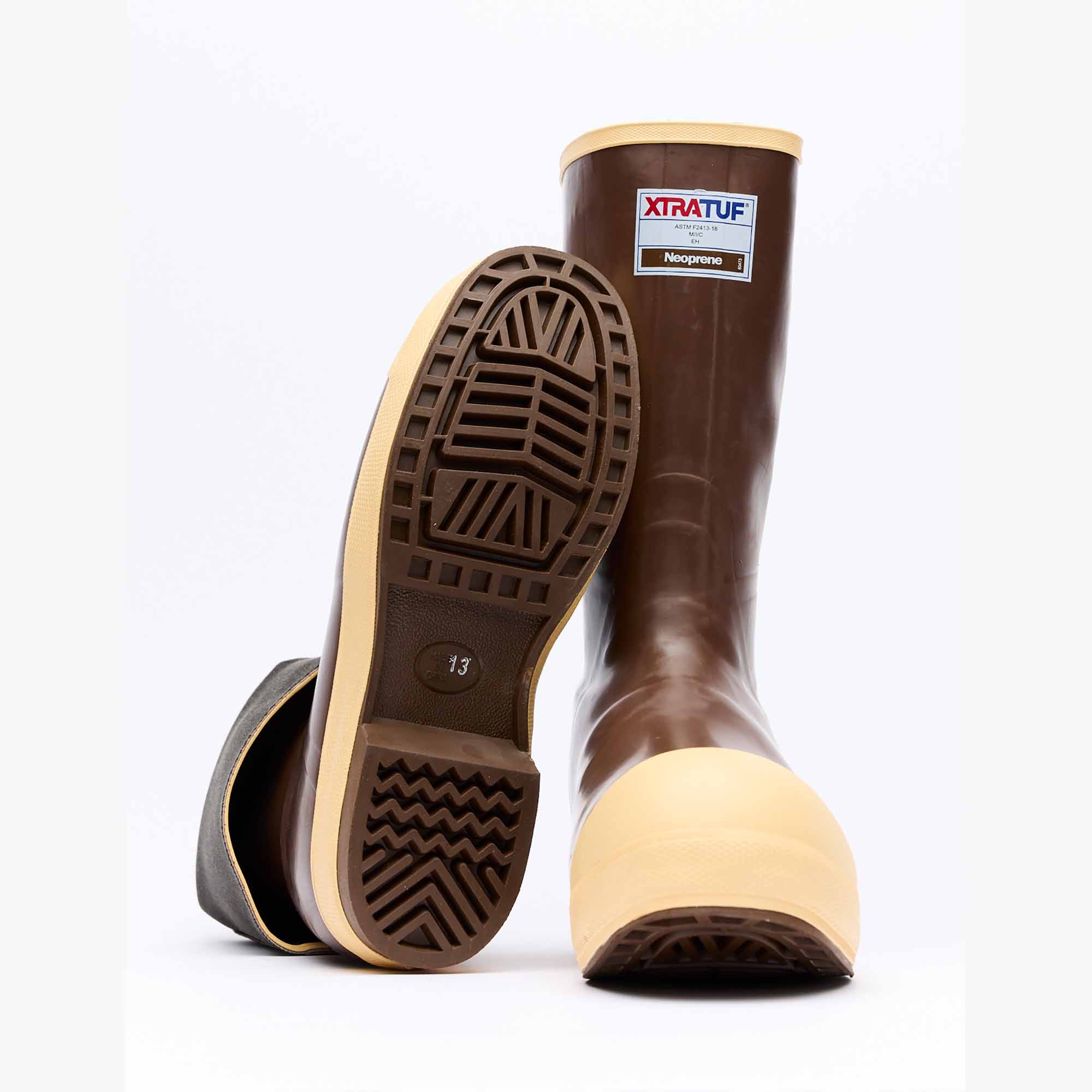 Men's 15 in Insulated Steel Toe Legacy Boot - outsole