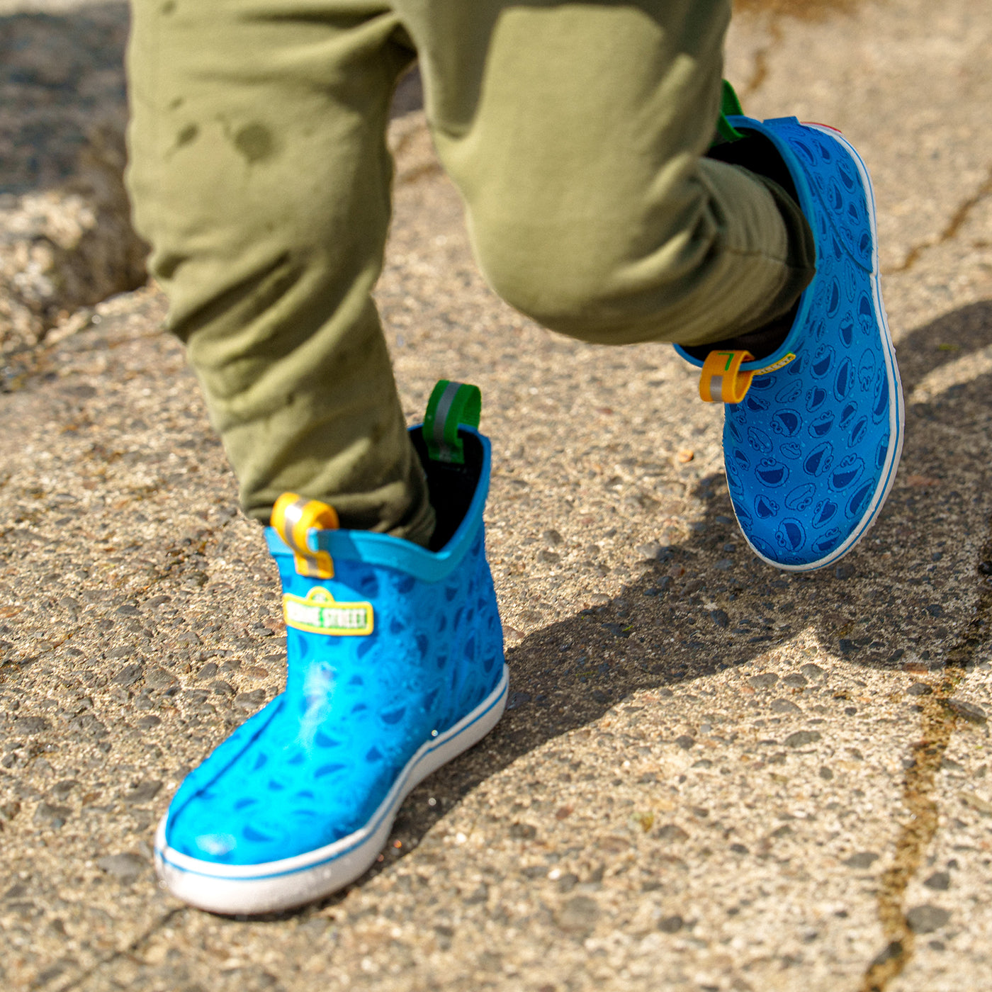 Sesame Street Kids' Ankle Deck Boot – XTRATUF