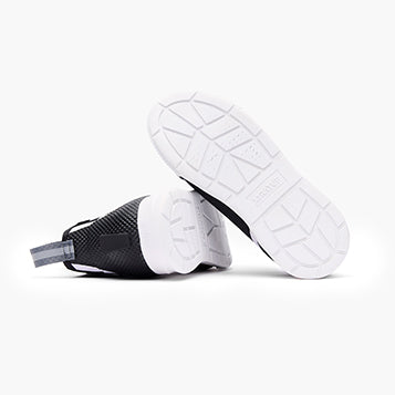Women's 6 IN Ankle Deck Boot Sport - outsole