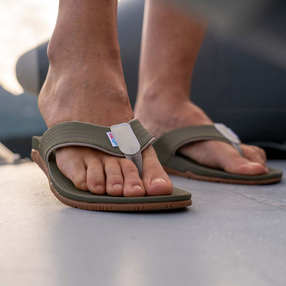 Women's Auna Sandal - lifestyle