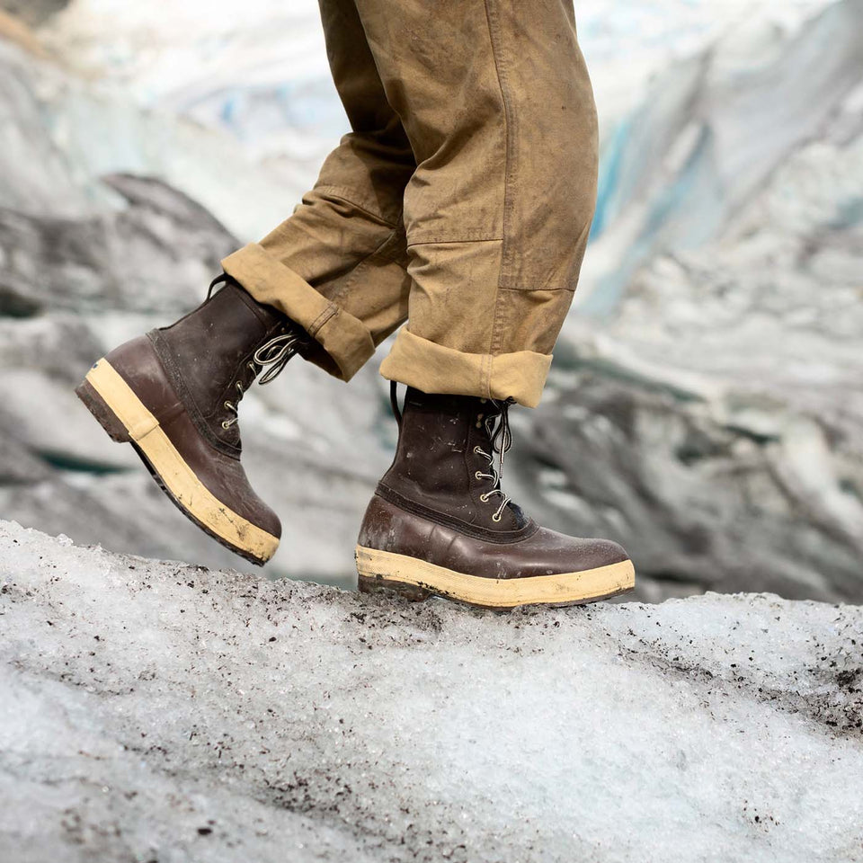 Men's 8 in Insulated Legacy Lace Boot - lifestyle