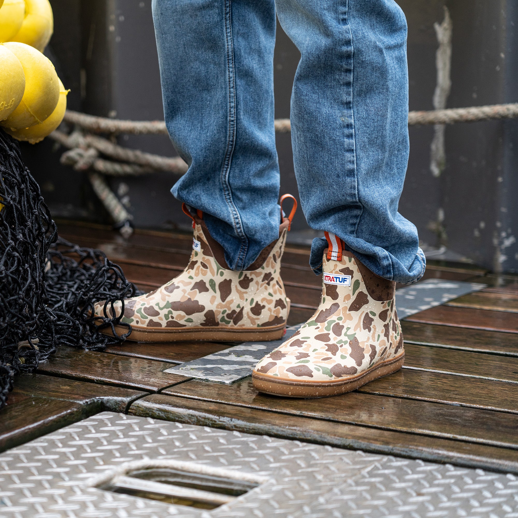 Men's 6 in Duck Camo Ankle Deck Boot
