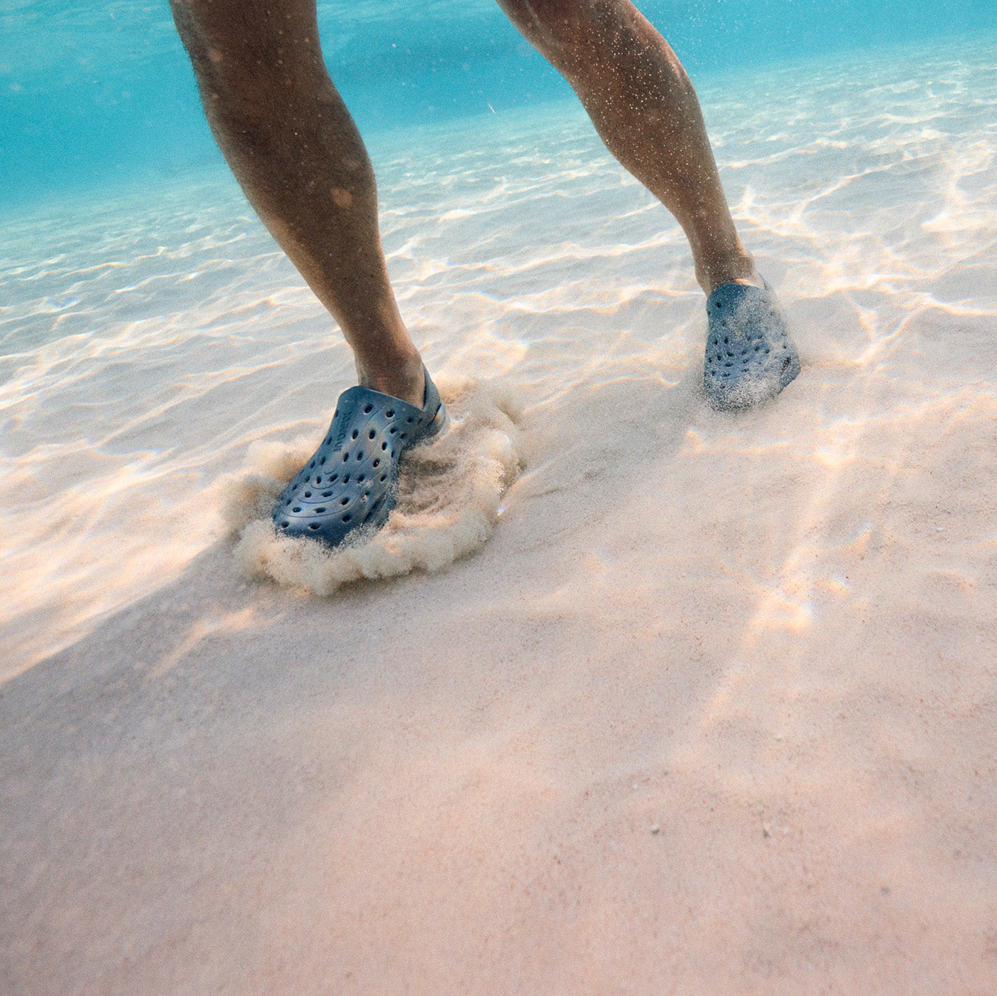 ゆぅ〜 Unisex Riptide Sandal – XTRATUF