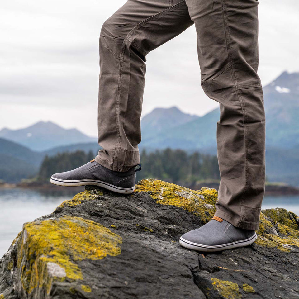 Men's ECO Sharkbyte Deck Shoe - lifestyle