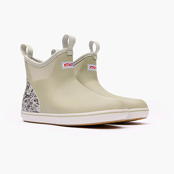 Women's Trolling Pack Fleece Lined Ankle Deck Boot - hero2