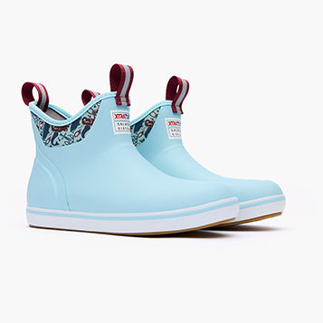 Women's Salmon Sisters 6 in Ankle Deck Boot - hero2