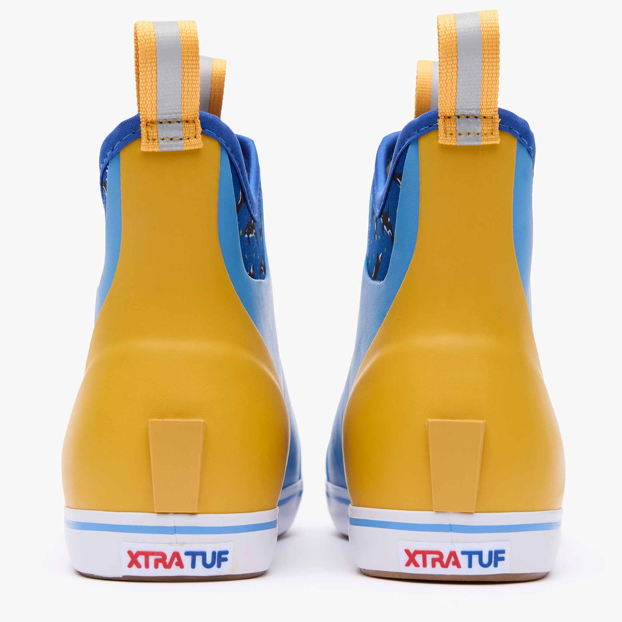 Women's Salmon Sisters 6 in Ankle Deck Boot - back