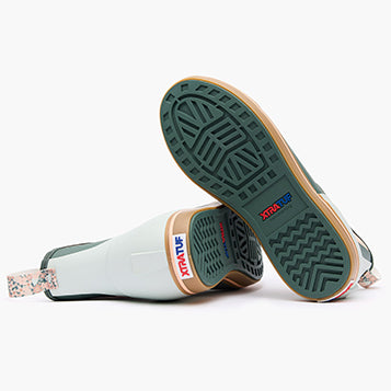 Women's 6 in Ankle Deck Boot - outsole