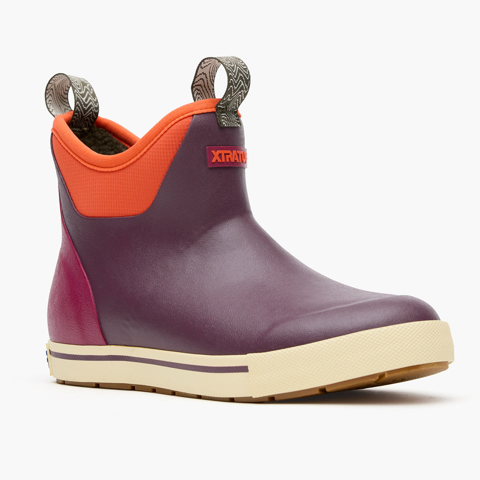 Women's Camp Fleece Lined 6 in Ankle Deck Boot