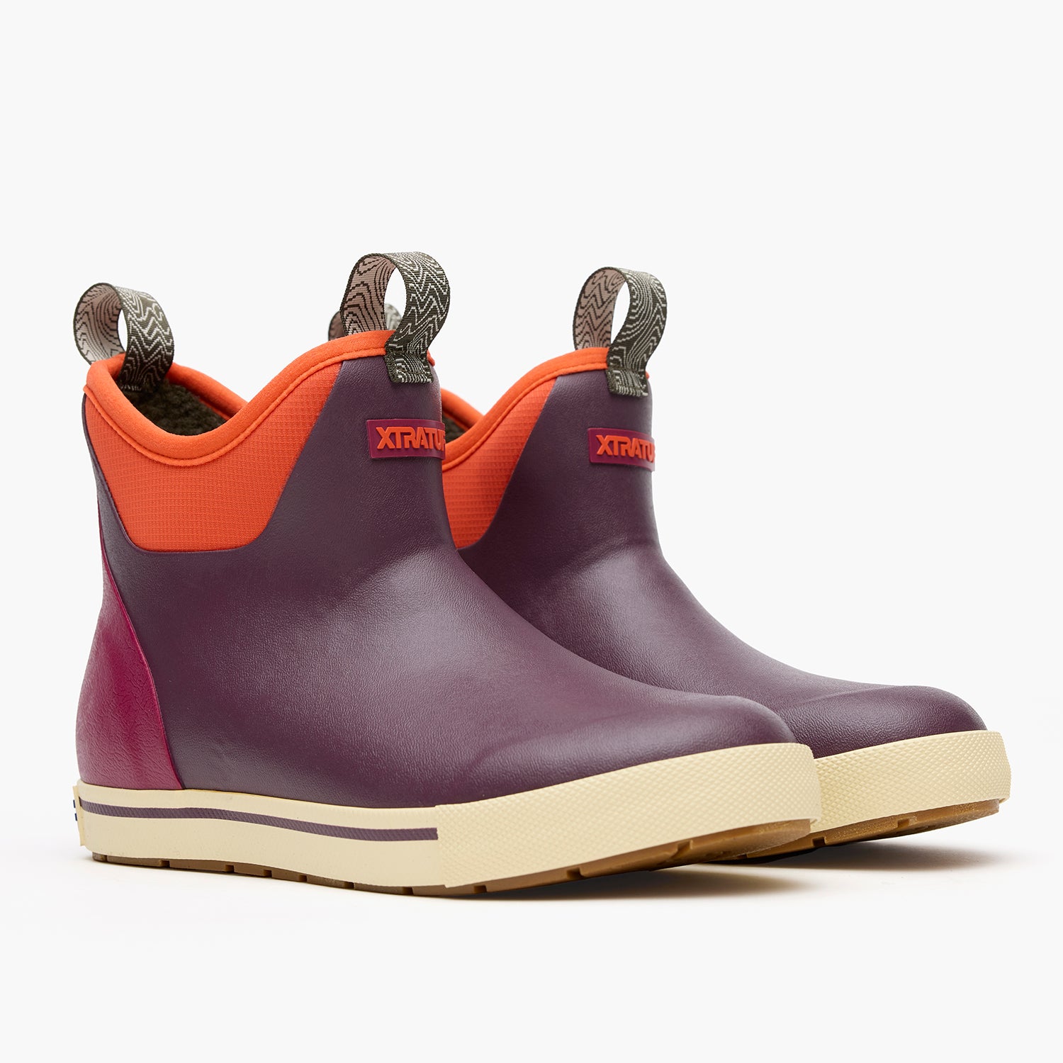 Women's Camp Fleece Lined 6 in Ankle Deck Boot