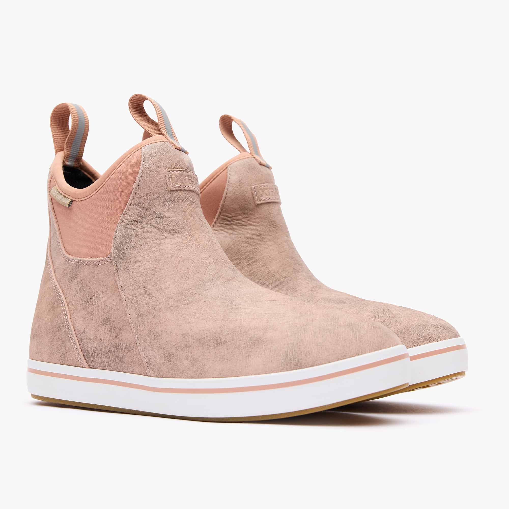 トゥルーフィート Women's Leather Ankle Deck Boot – XTRATUF