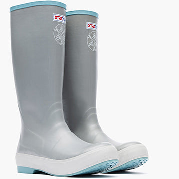 Women's Salmon Sisters 15 in Legacy Boot - hero2