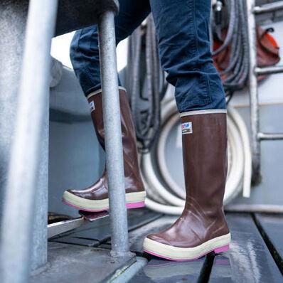 Women's Fireweed 15" Legacy Boot