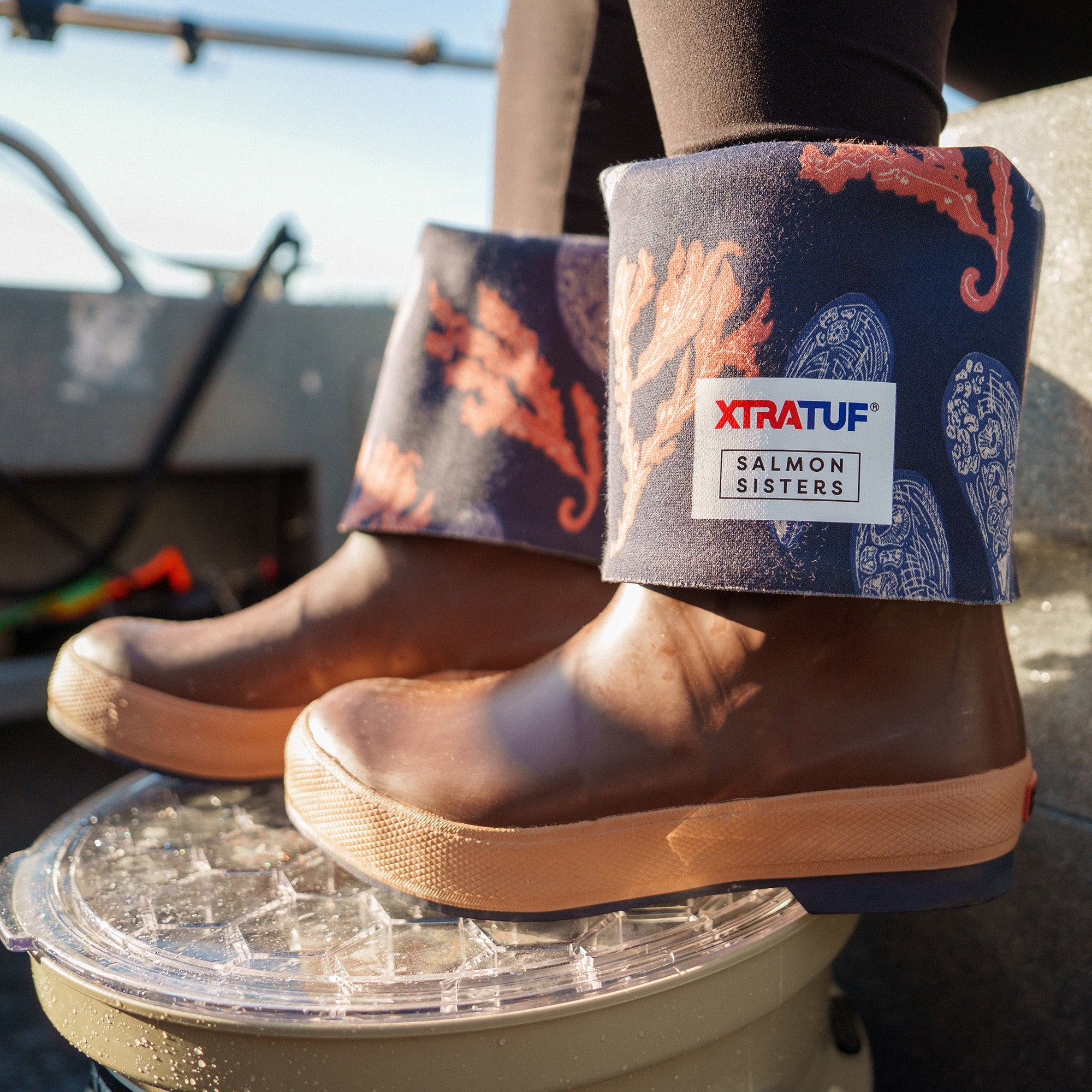 Women's Salmon Sisters 15