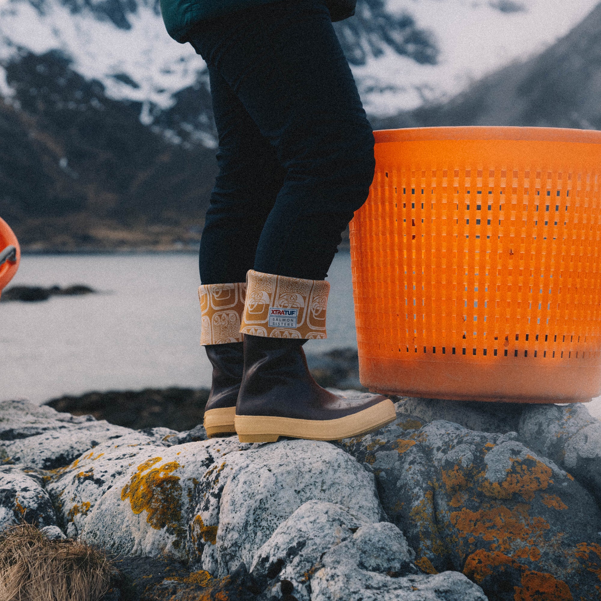 Women's Salmon Sisters 15