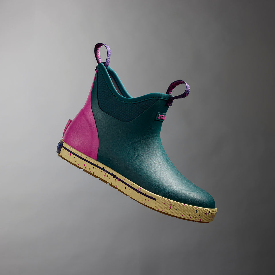 Women's Camp Fleece Lined Ankle Deck Boot